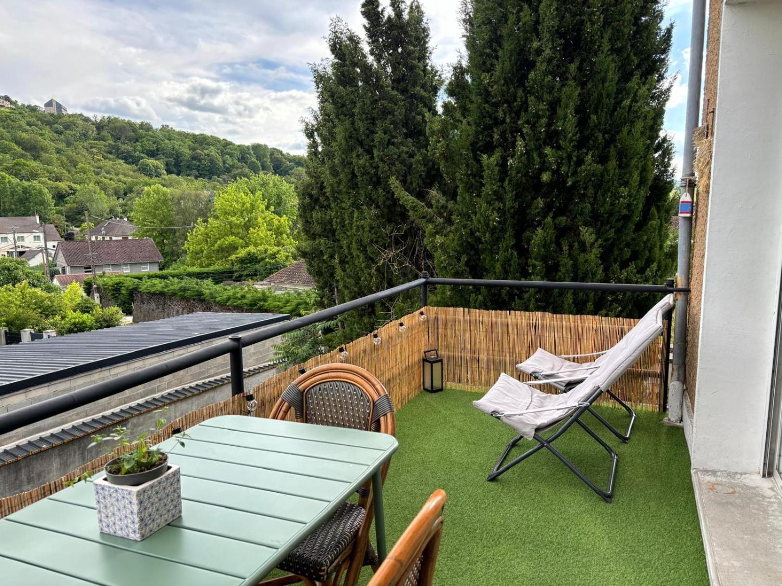 Ferienwohnung La Terrasse De Sancerre Saint-Satur Exterior foto